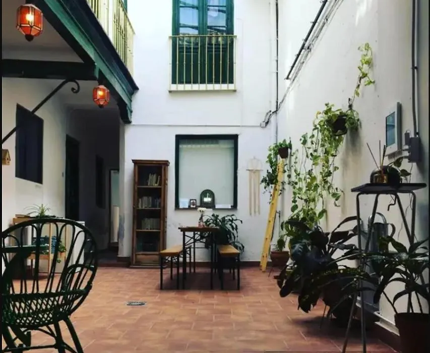 Maria Magdalena - Room 4-1